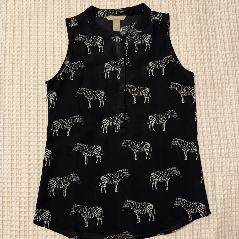 Black Sleeveless Zebra Print Top